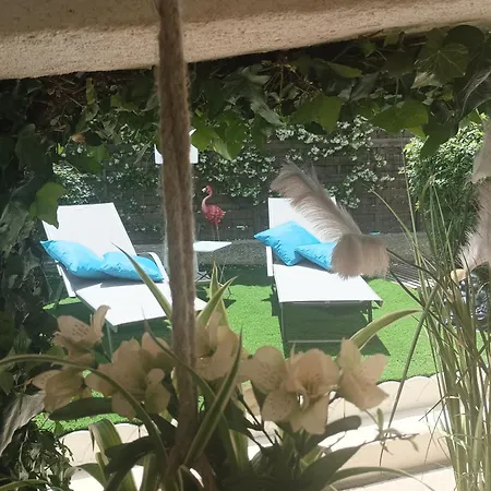 Mimilou Mont St Loup Piscine Privée Appartamento