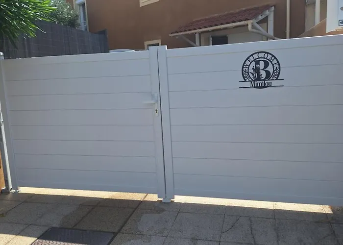 Mimilou Mont St Loup Piscine Privee